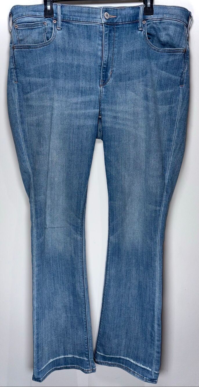 Express barely boot mid rise jeans size 18
